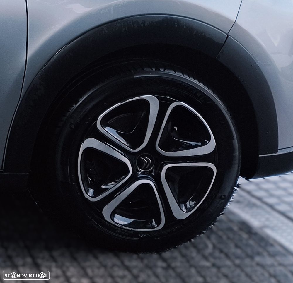 Citroën C3 Pure Tech Shine - 12