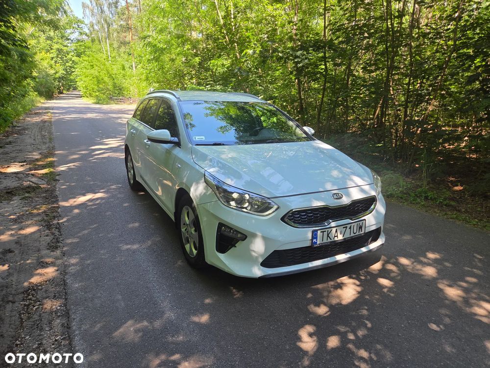 Kia Ceed 1.6 CRDi mHEV L Business Line DCT - 3