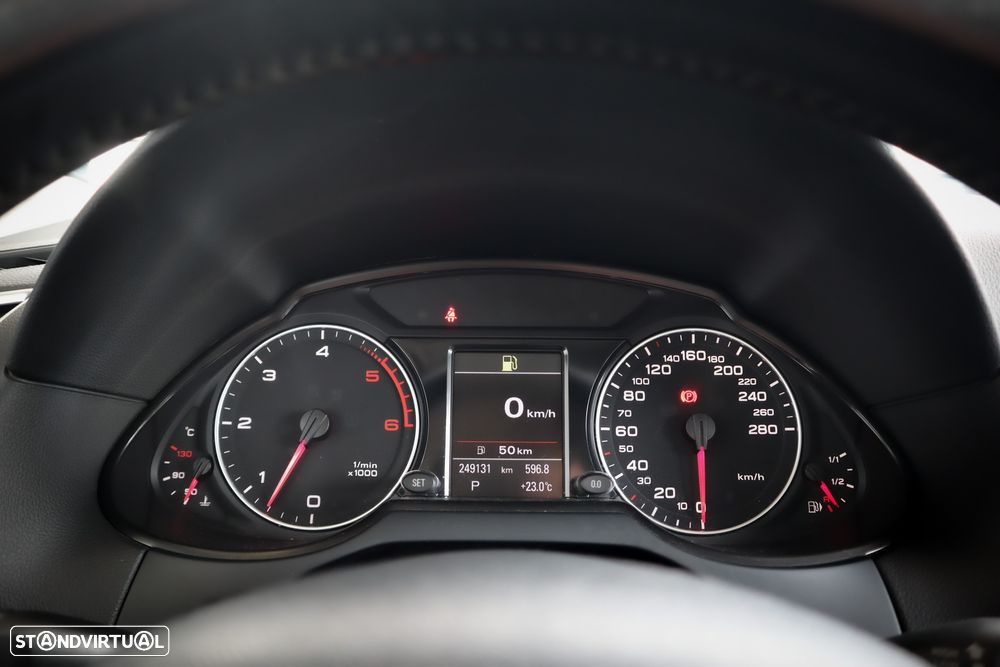Audi Q5 3.0 TDI quattro S tronic - 25
