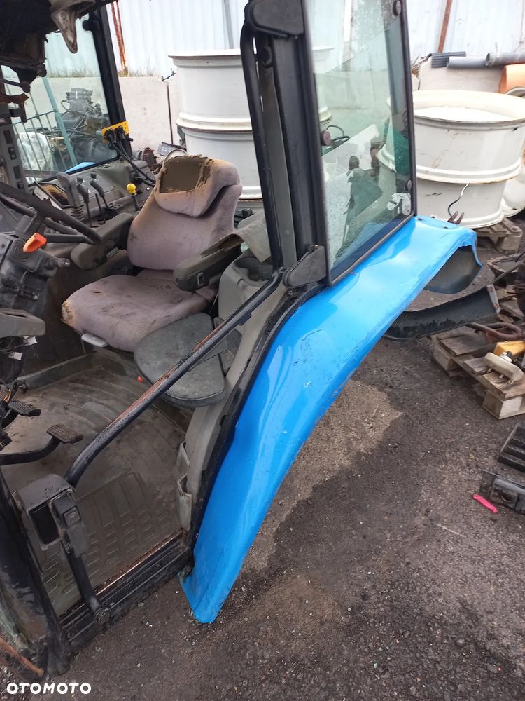 Kabina New Holland TM 190,155,140,drzwi,ehr,instalacja elektryczna,komputer,sterowniki,120,ford,130,obciążniki,balast. - 1