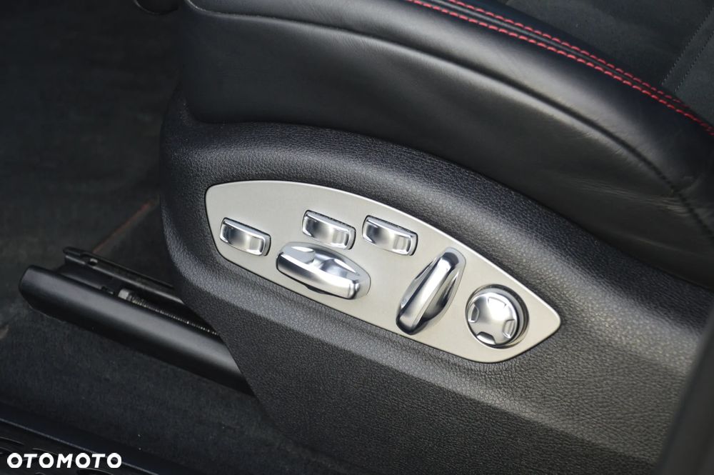 Porsche Macan GTS - 19