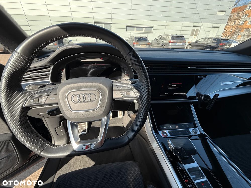 Audi SQ8 - 26