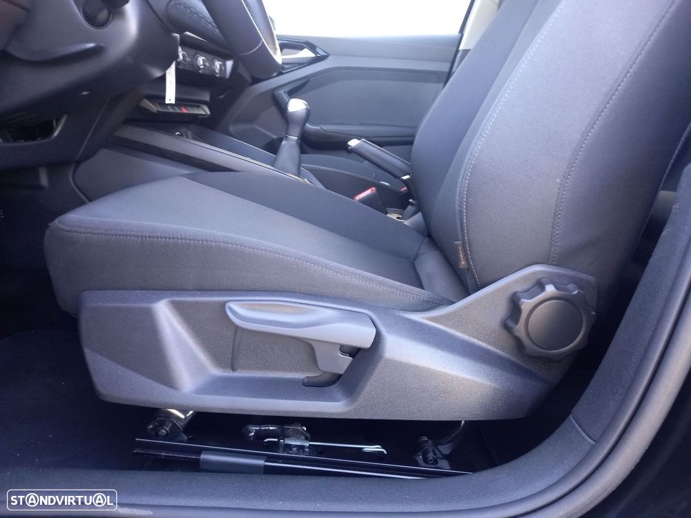 Audi A1 Sportback 25 TFSI Advanced - 11