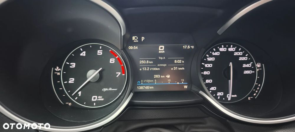 Alfa Romeo Stelvio 2.0 Turbo Veloce Q4 - 23