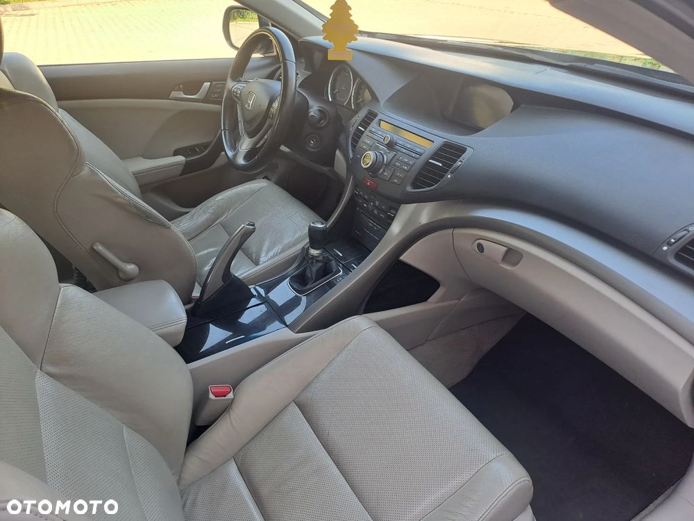 Honda Accord 2.2d Executive - 8