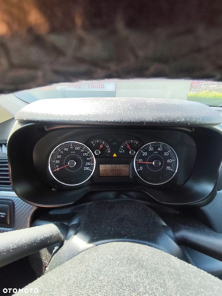 Fiat Grande Punto 1.4 8V GP - 2