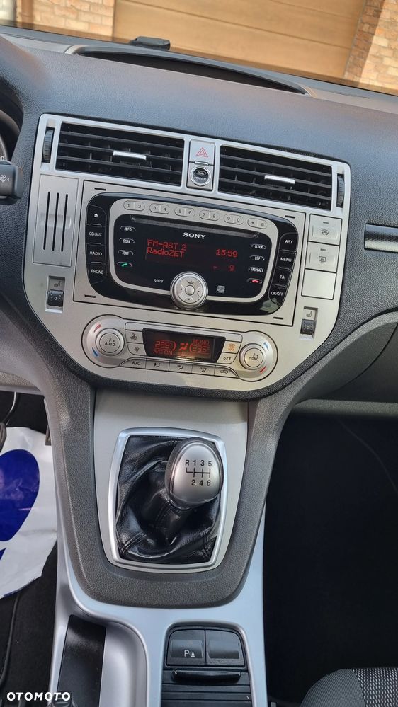 Ford Kuga 2.0 TDCi 4x4 Champions Edition - 16