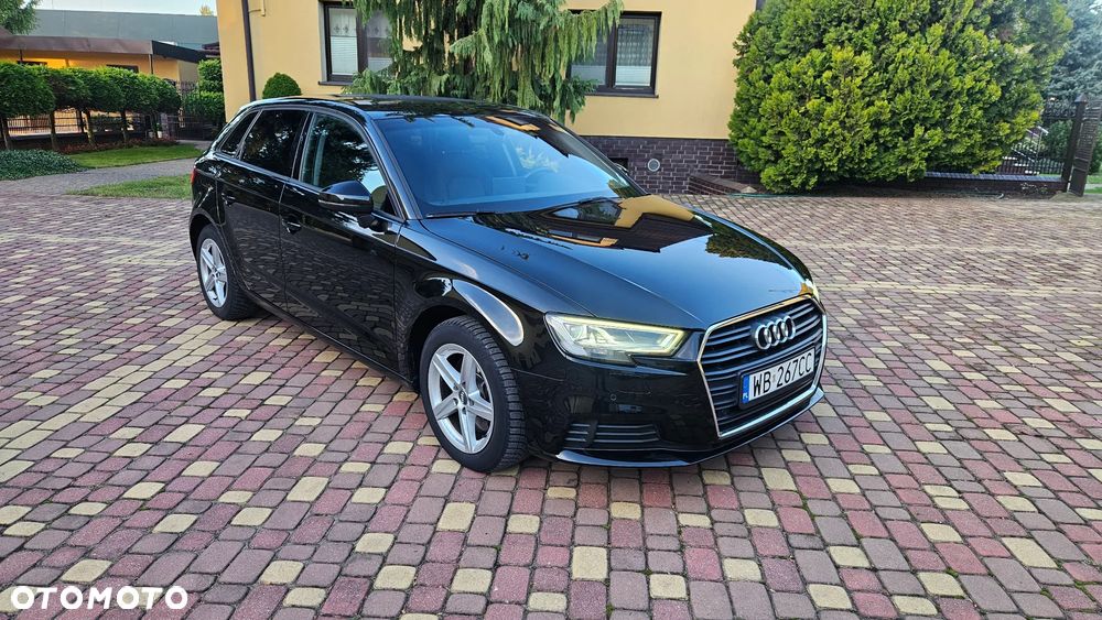 Audi A3 Sportback 2019 photo 2