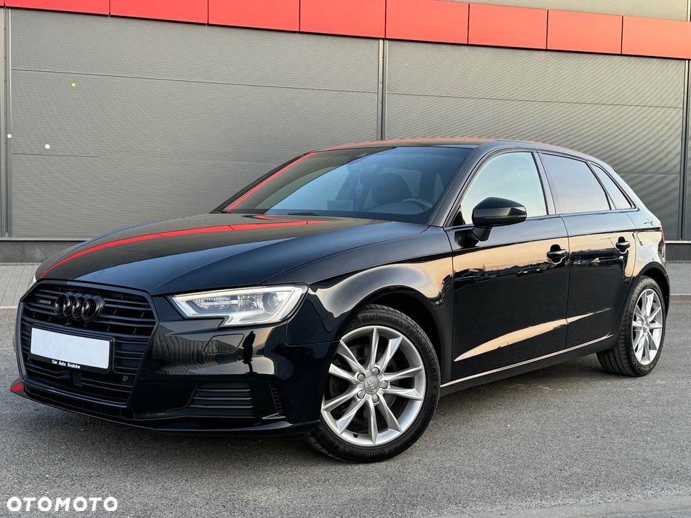 Audi A3 Sportback - 1