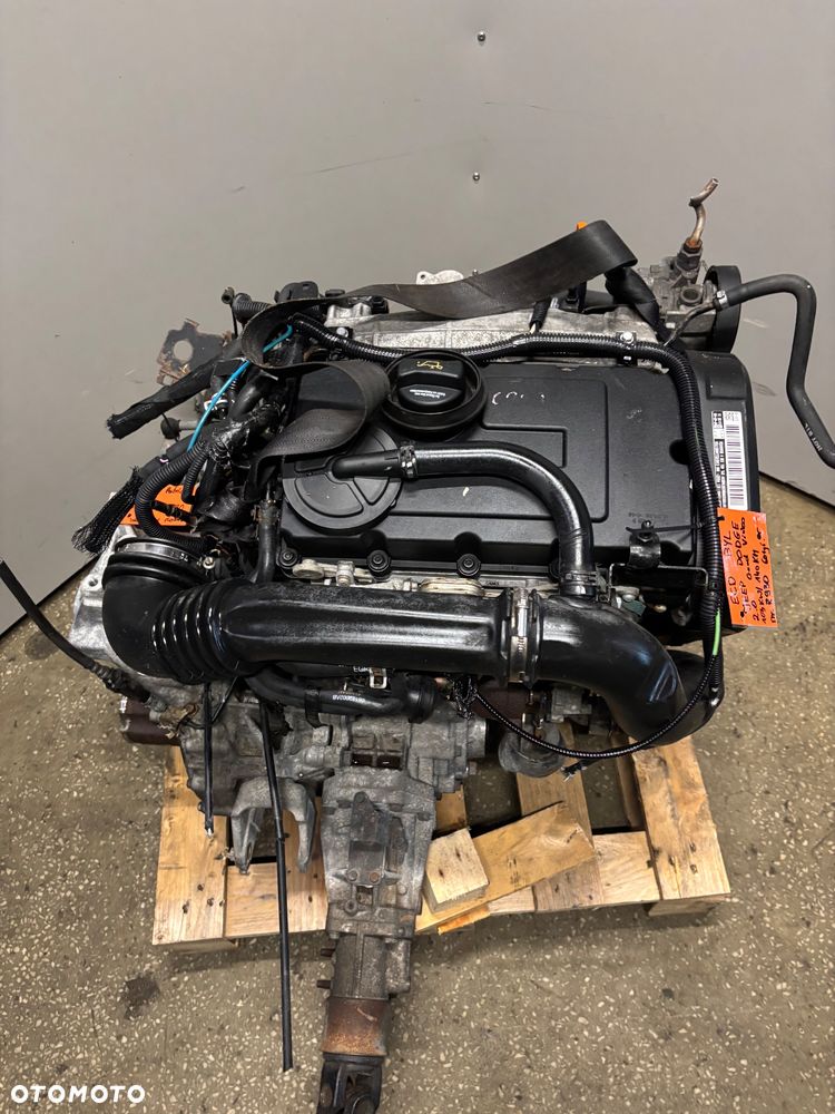 Silnik KOMPL  dodge Jeep 2.0   ECD BYL 2.0 film video 65 tys mil - 9