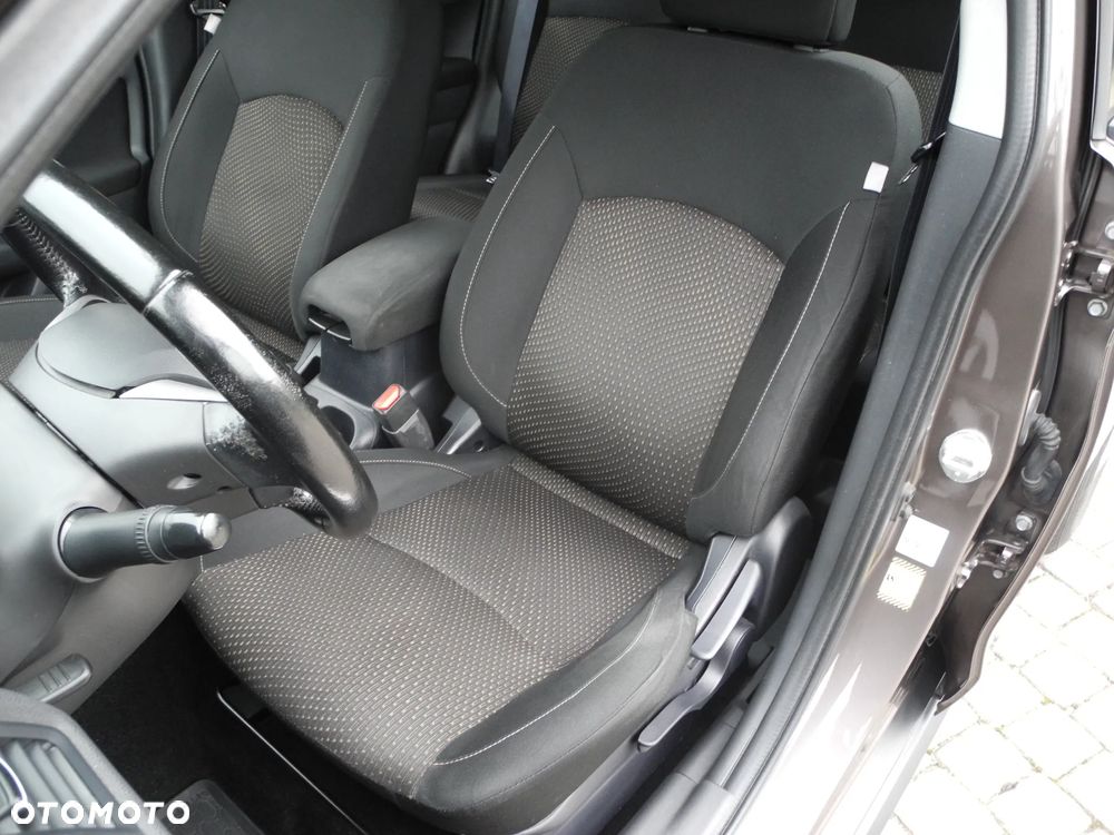 Mitsubishi ASX - 12