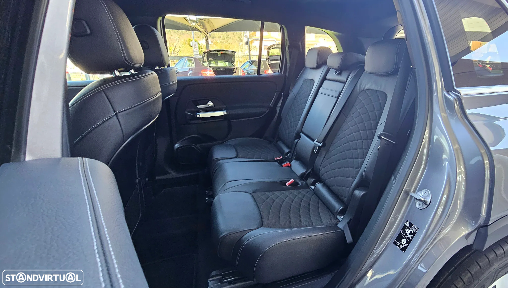 Mercedes-Benz GLB 180 d Progressive - 16