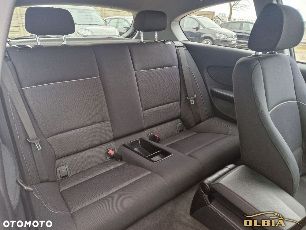BMW Seria 1 - 16