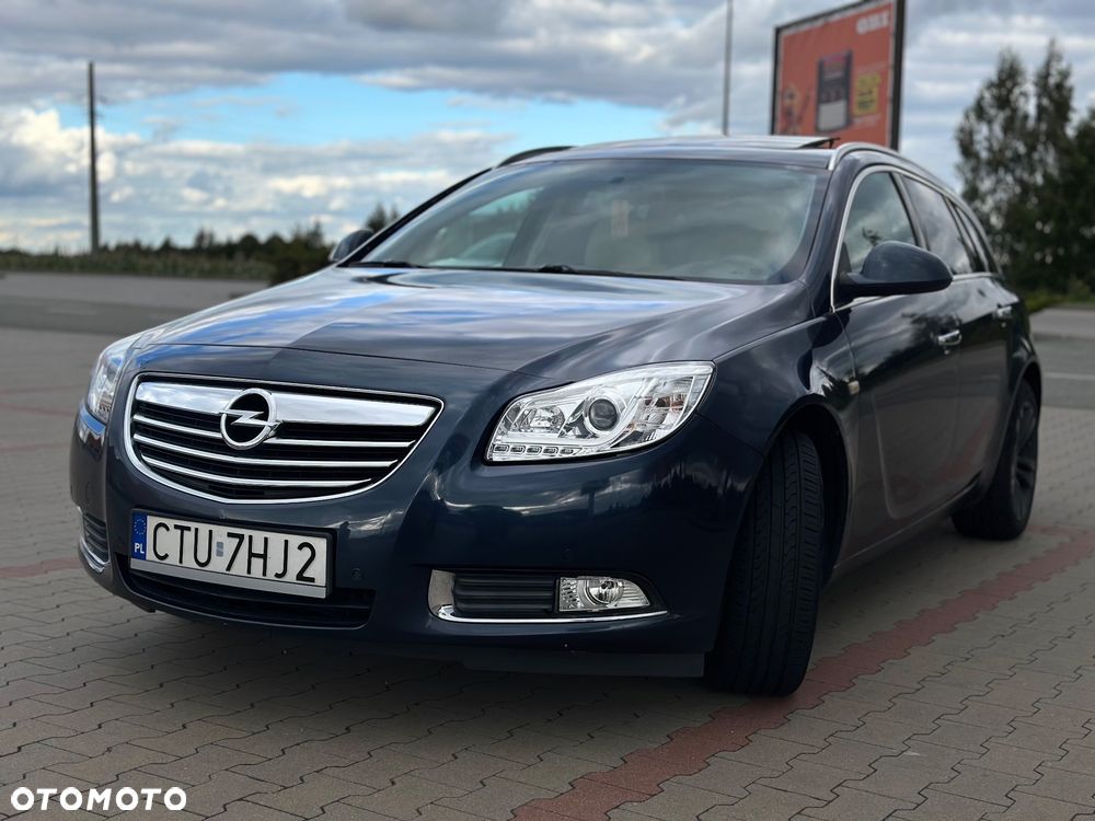 Opel Insignia 2.0 T Cosmo 4x4 - 2