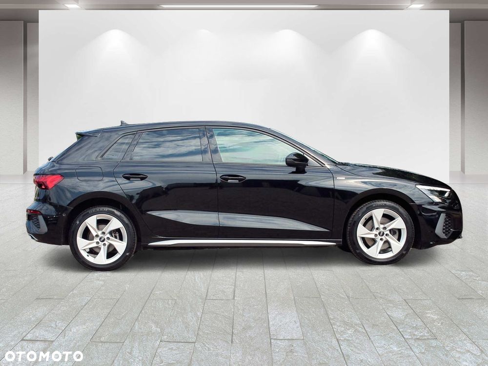 Audi A3 Sportback 1.4 TFSI e-tron S tronic - 4