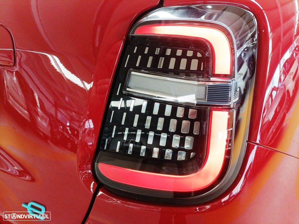 Fiat 600e 54 kWh (RED) - 18