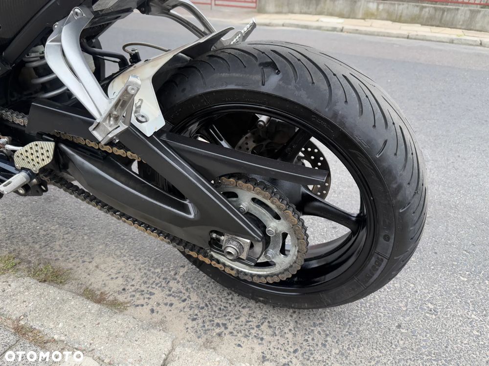 Yamaha FZ - 14