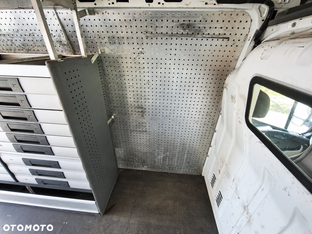 Renault Master - 37
