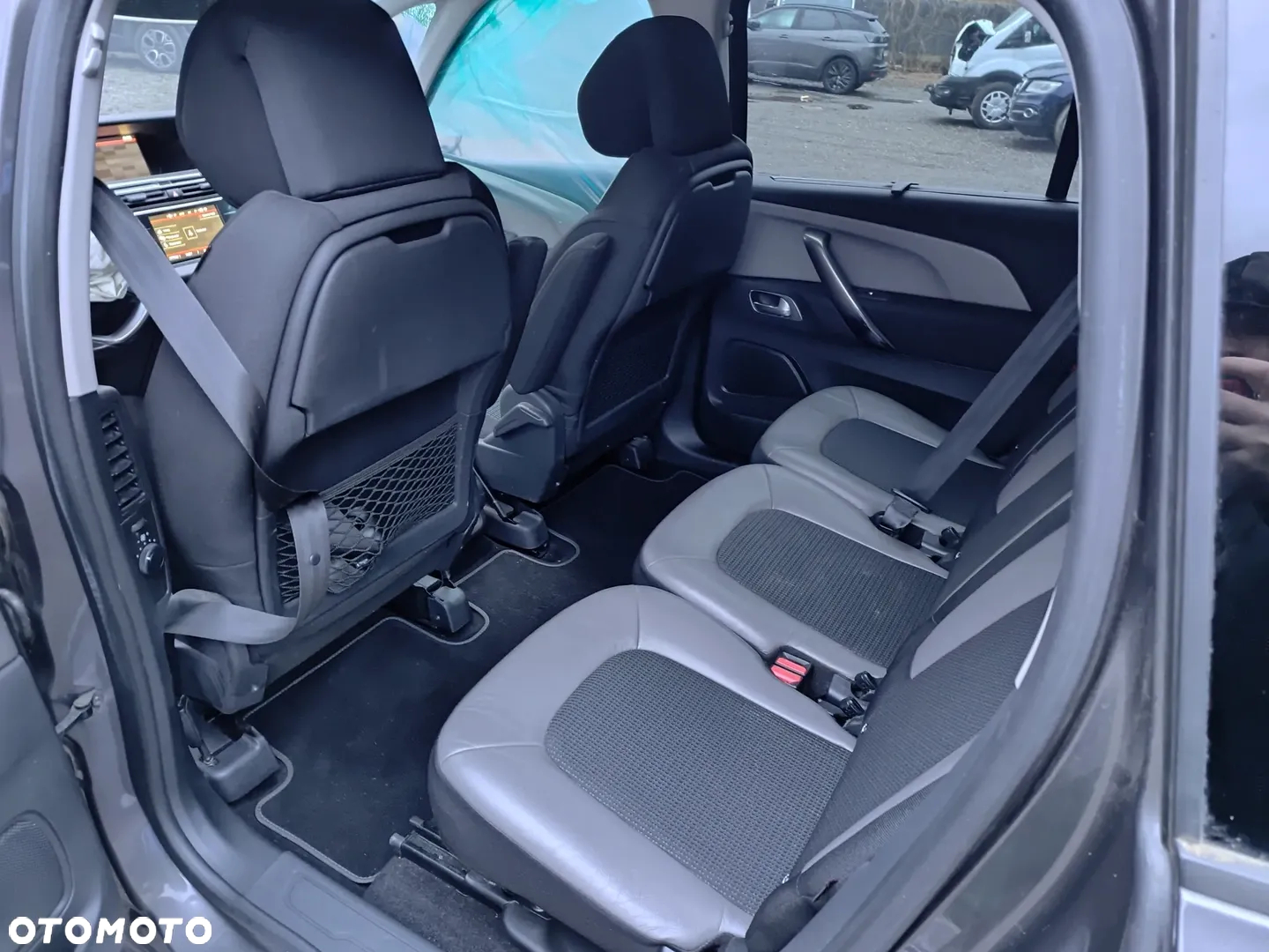 Citroën C4 Grand Picasso BlueHDi 120 Exclusive - 19