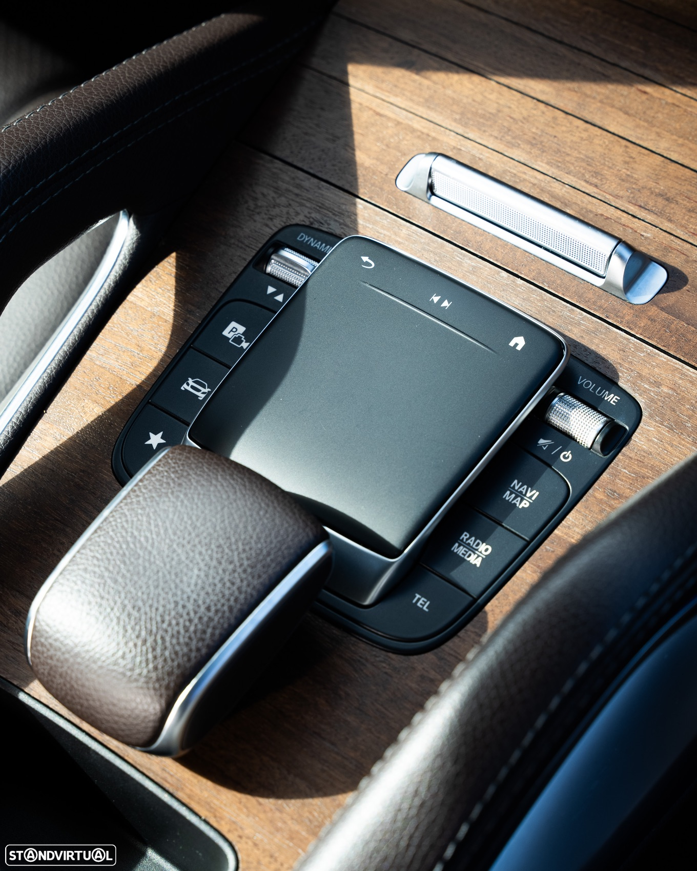 Mercedes-Benz GLE 300 d 4Matic - 30