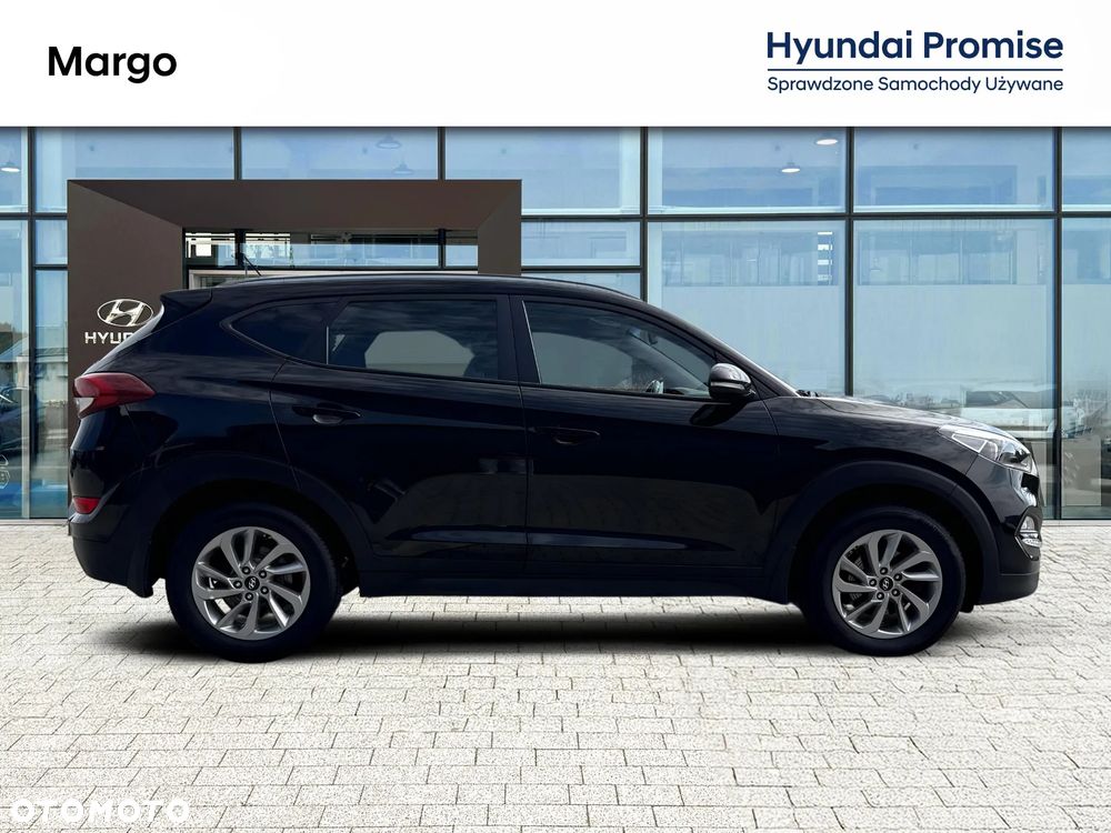 Hyundai Tucson 1.7 CRDI BlueDrive Comfort 2WD - 12