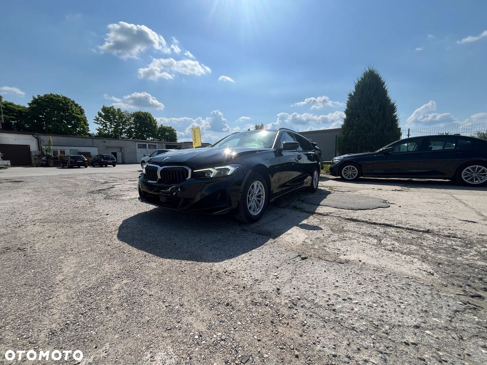 BMW Seria 3 318d Touring Sport Line - 6