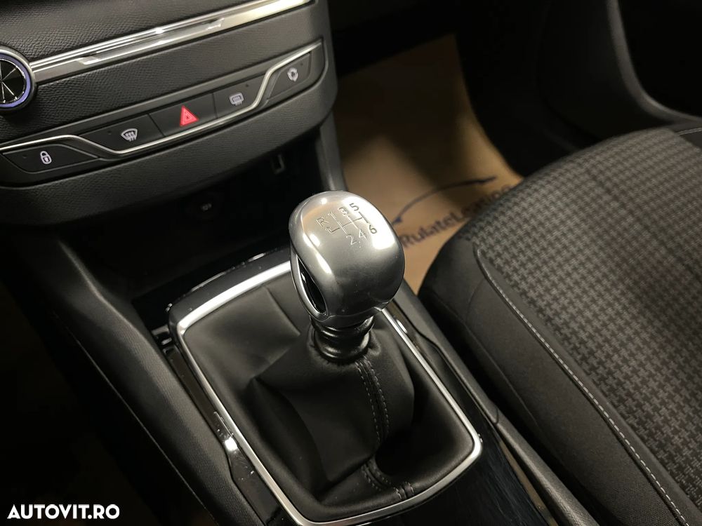 Peugeot 308 PureTech 110 Stop & Start Active Pack - 29