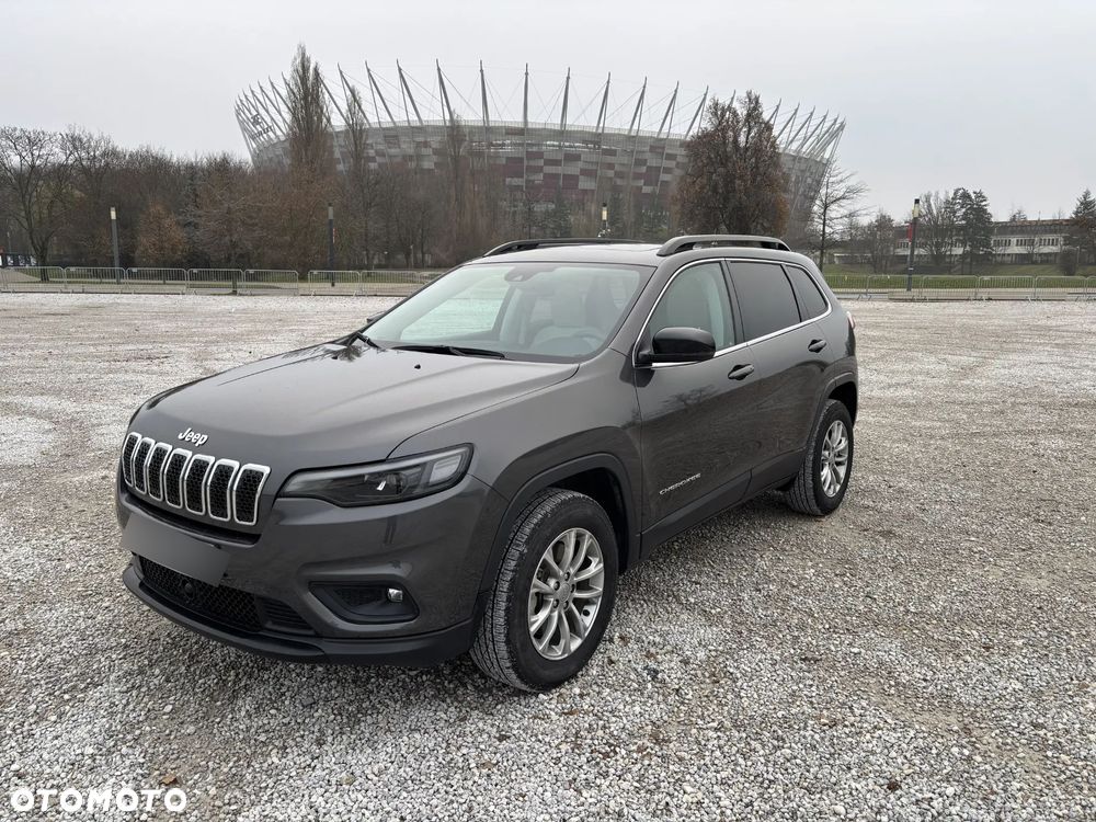 Jeep Cherokee - 23