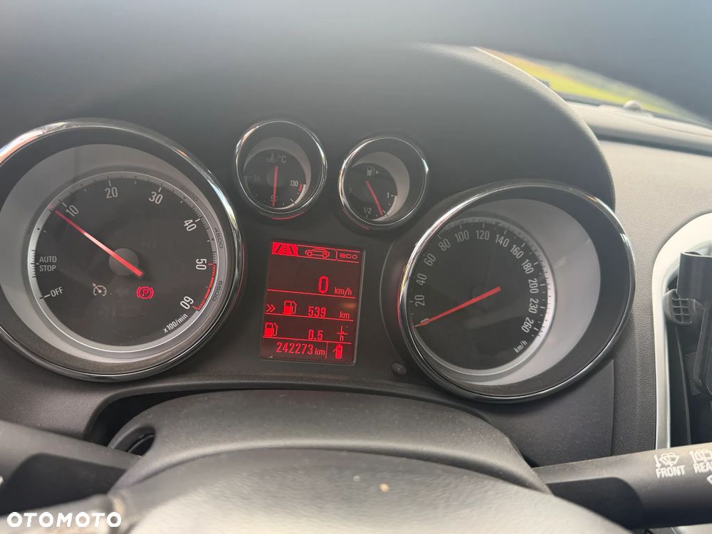 Opel Astra 1.6 CDTI DPF ecoFLEX TourerStart/Stop Exklusiv - 9