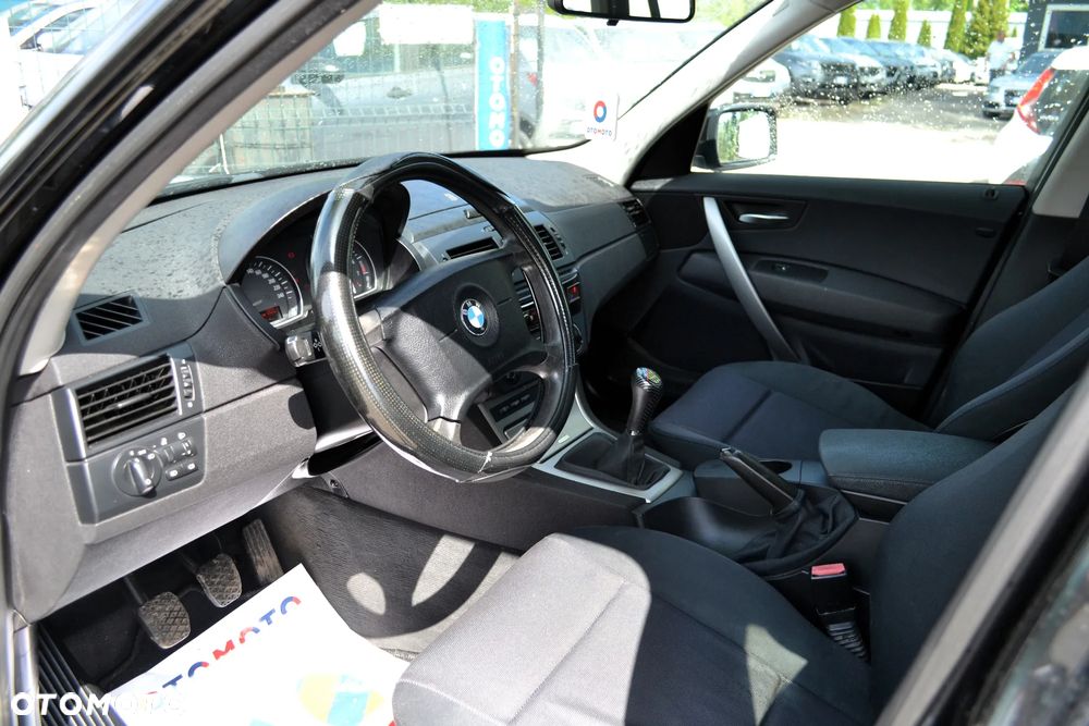 BMW X3 2.0i - 8