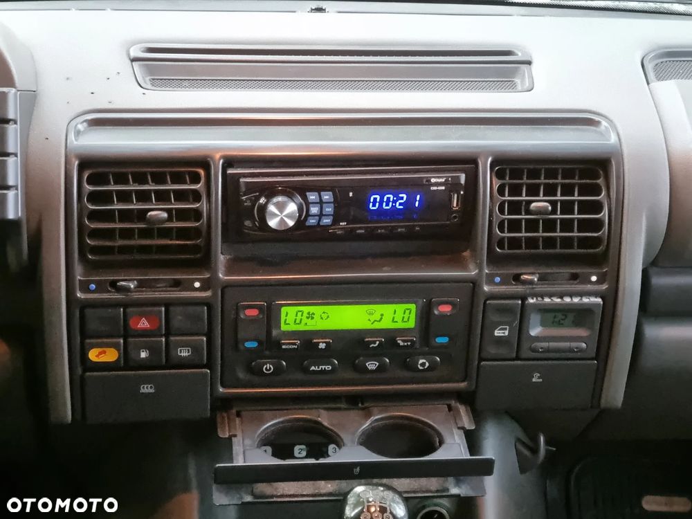 Land Rover Discovery - 20