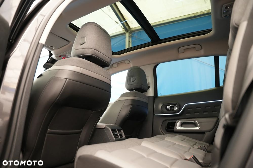 Citroën C5 Aircross 225 e.EAT8 SHINE PACK - 24