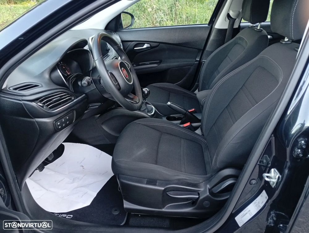 Fiat Tipo Station Wagon 1.6 M-Jet Lounge - 6