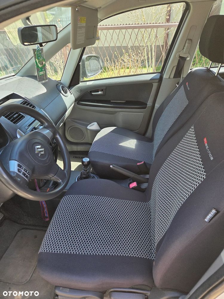 Suzuki SX4 1.6 DDiS Comfort - 8