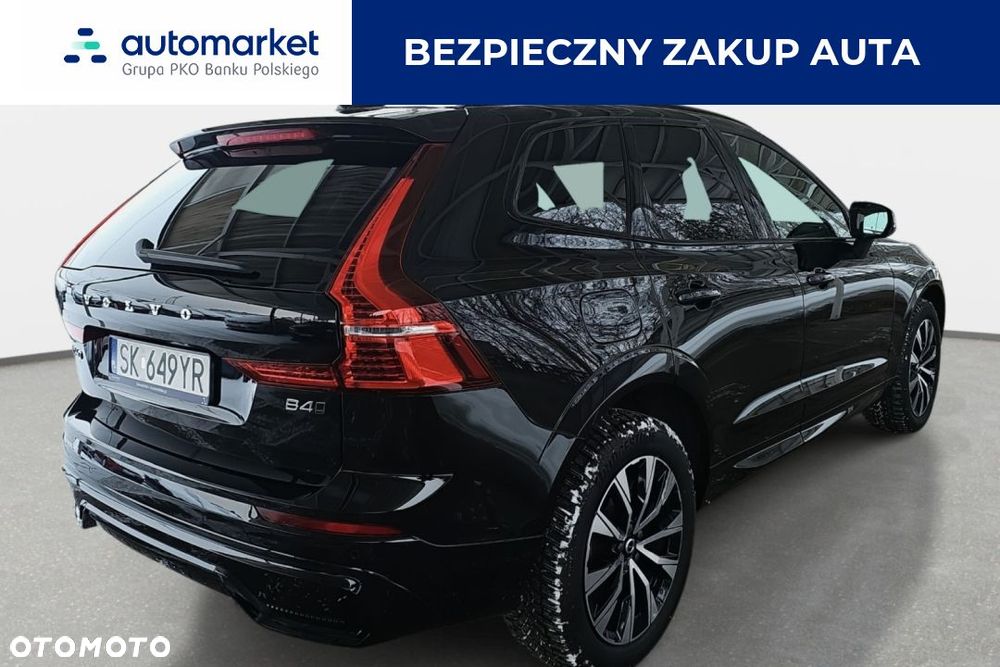 Volvo XC 60 B4 D AWD Plus Dark - 4