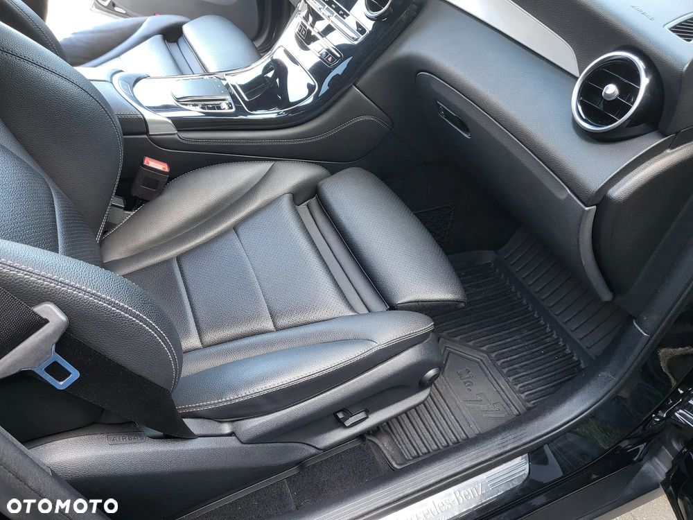 Mercedes-Benz GLC Coupe 200 d 4-Matic - 13