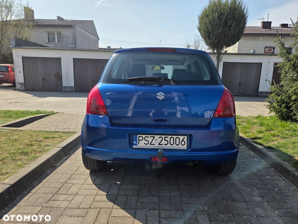 Suzuki Swift - 7