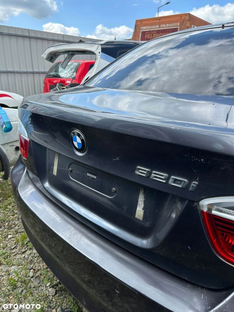 KLAPA BAGAŻNIKA BMW E90 KOLOR SPARKLING GRAPHITE A22 - 5