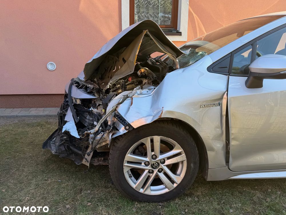 Toyota Corolla 1.8 Hybrid Comfort - 10