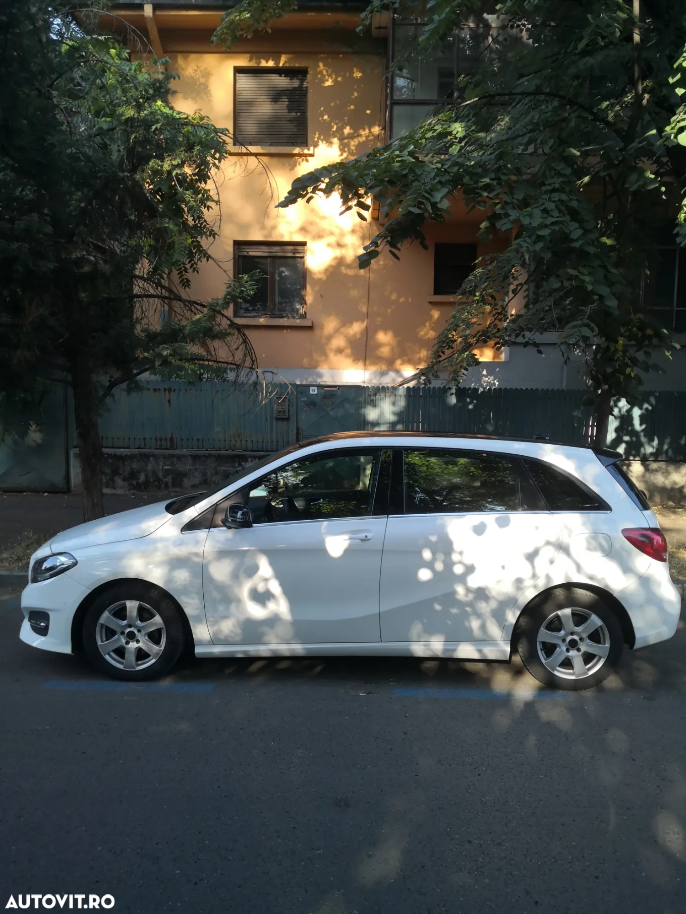 Mercedes-Benz B 180 (CDI) d 7G-DCT Style - 4