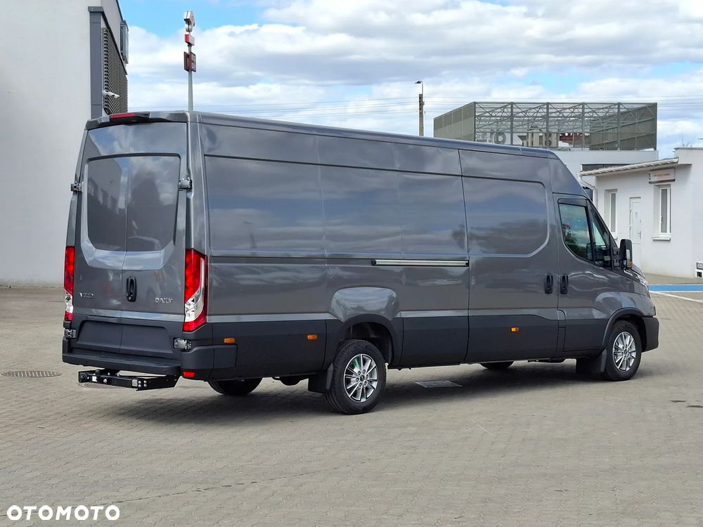 Iveco 35S21HA8V, 207KM, L4H2, - 3