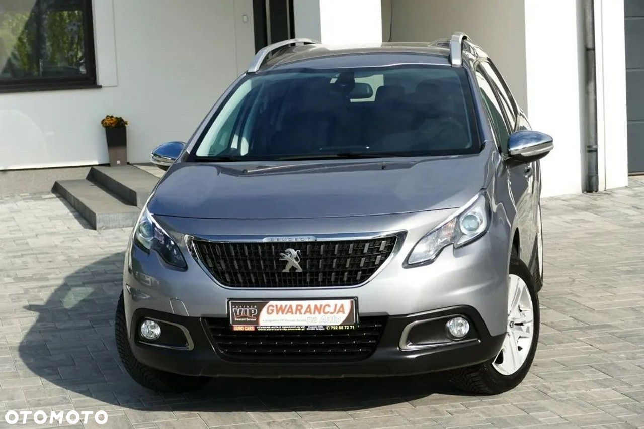 Peugeot 2008 1.2 Pure Tech GPF Allure S&S - 6