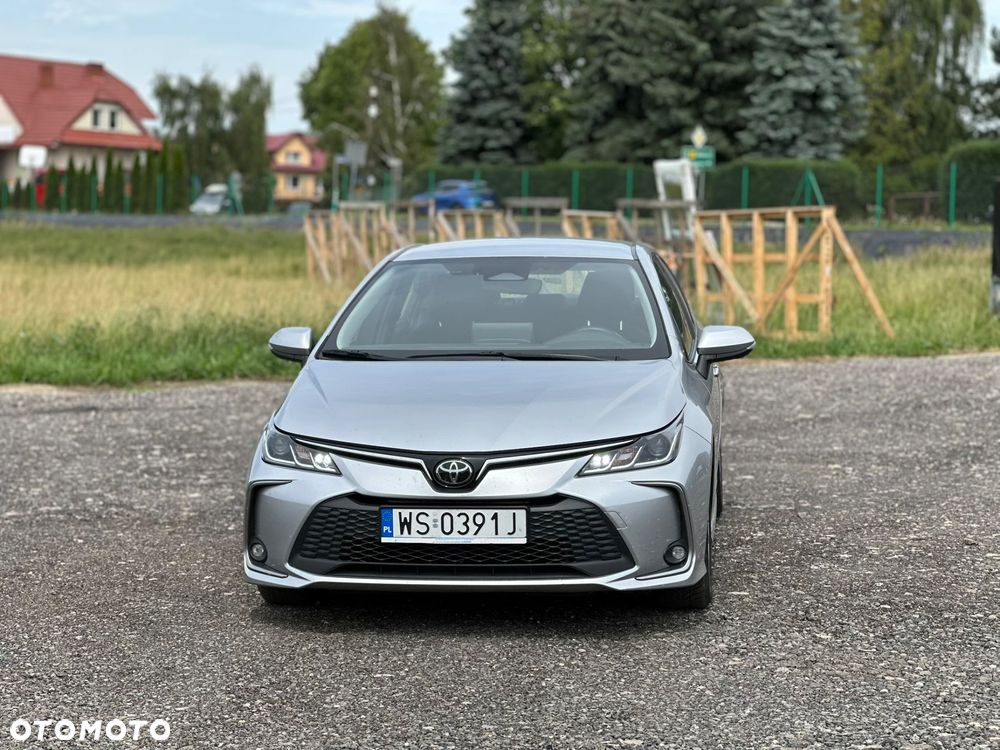 Toyota Corolla - 4