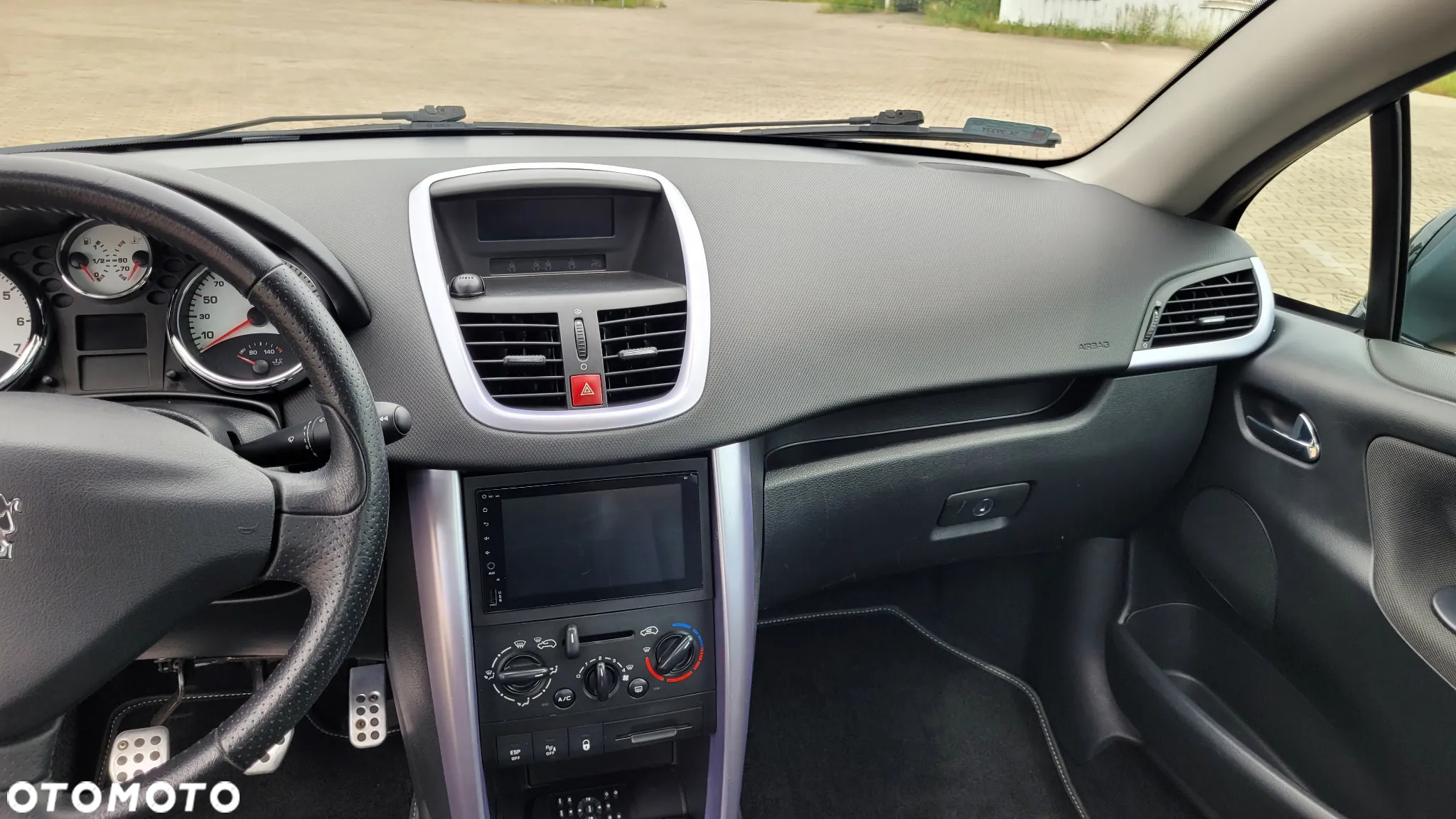 Peugeot 207 CC - 18