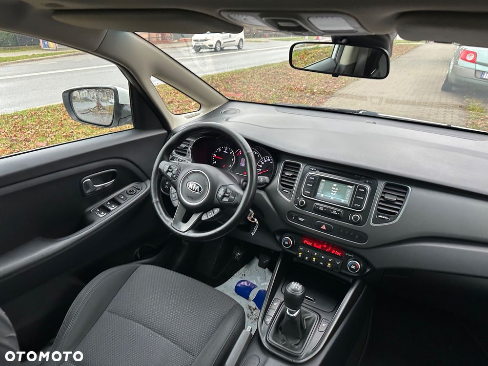Kia Carens 1.7 CRDi XL - 24
