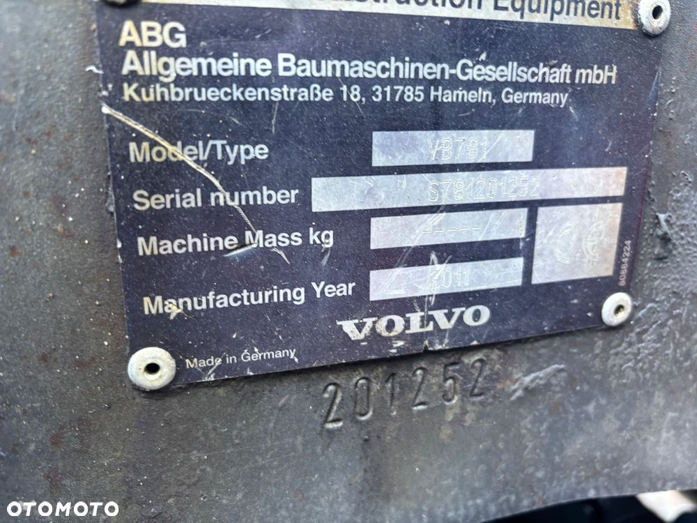 Volvo ABG 6820 VOLVO Rozściełacz Asfaltu na gąsienicach 2011rok układarka 2,5-5m elektryczne grzanie Niwelacja, stan bdb import - 21