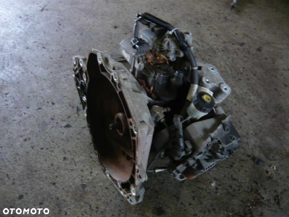 skrzynia biegów opel corsa d astra h 1.6 16v 55565177 - 1