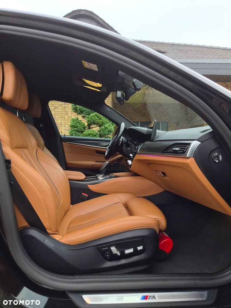 BMW Seria 5 530i xDrive mHEV M Sport sport - 17
