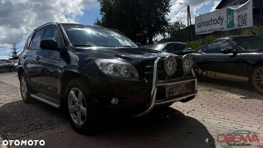Toyota RAV4 - 8