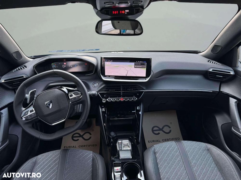 Peugeot 2008 1.2L e-DCS6 MHEV Allure - 9